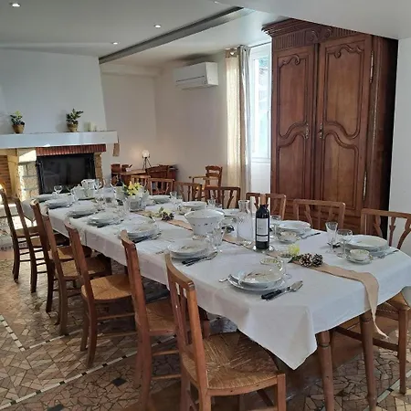 Condrine Holiday home