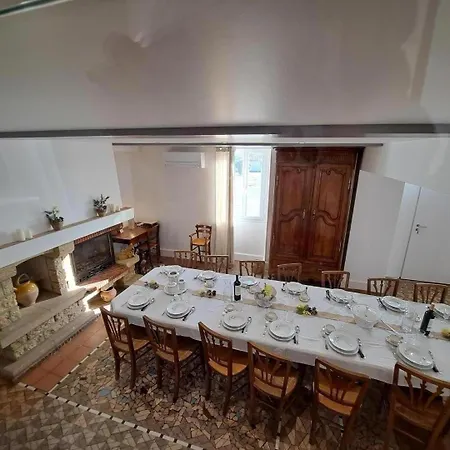 Tatil Evi Condrine